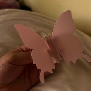 Brand new 24pc butterfly big medium and small can be attached to the wall